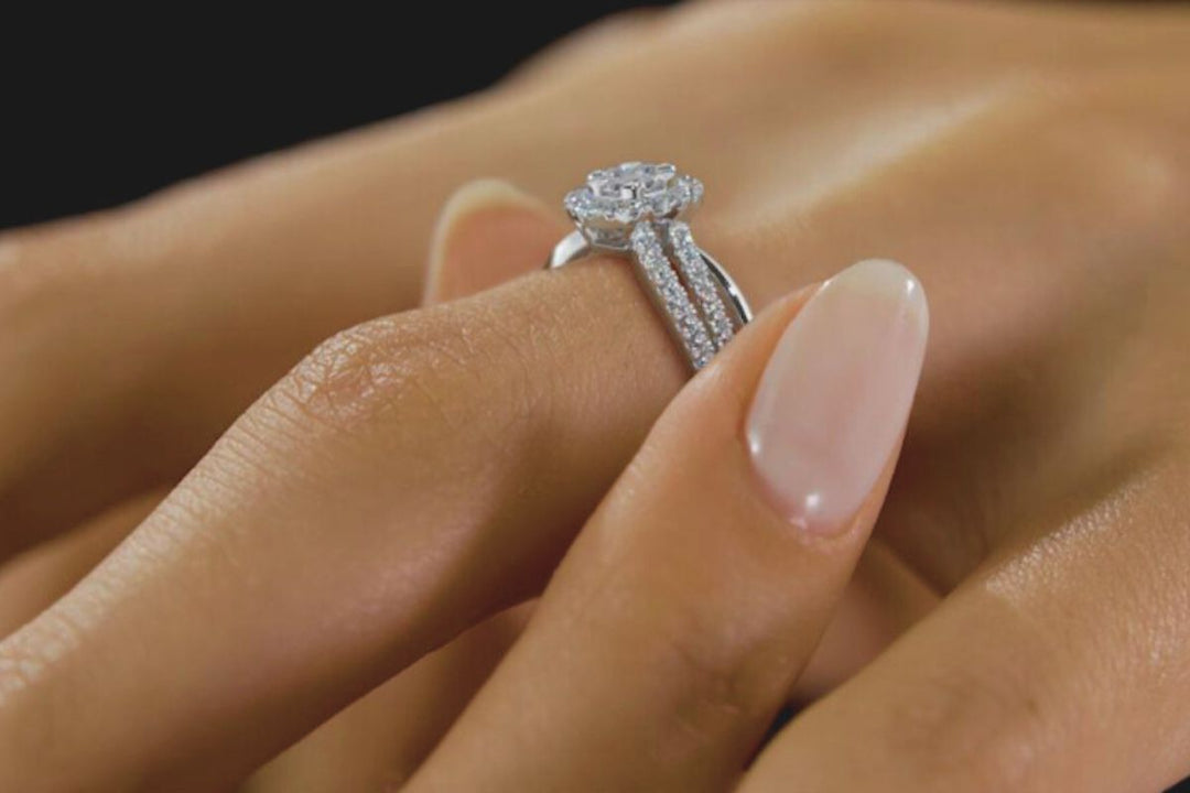 Perfectly Combined: Moissanite and Metals for Modern Elegance