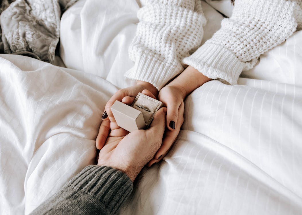 Customizing Your Engagement Ring: Adding Personal Touches