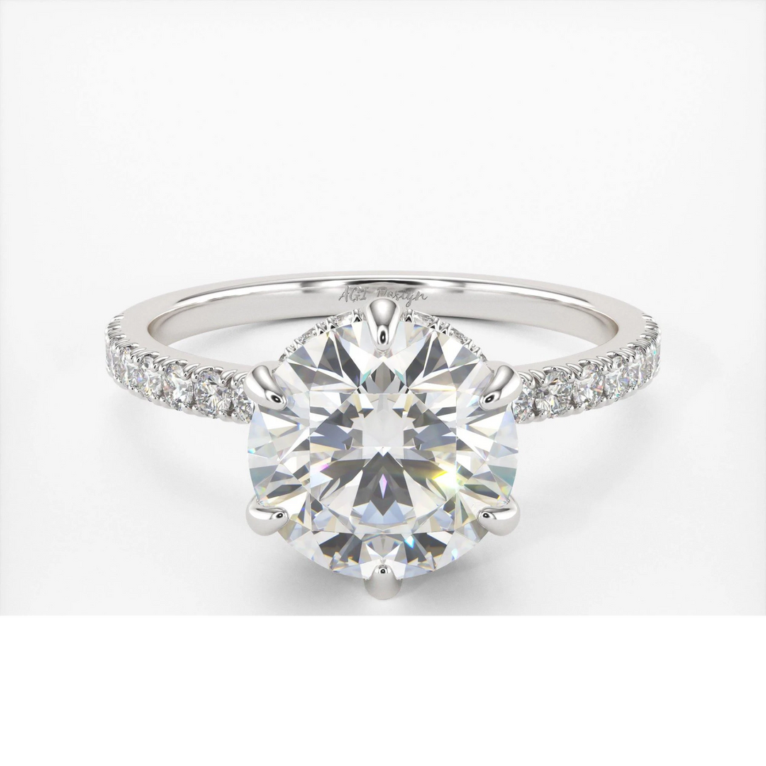 Difference Between Moissanite & Diamond