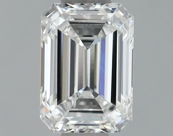 0.70ct Emerald Lab Grown Diamond (Colour E, Clarity SI1, IGI Certified)