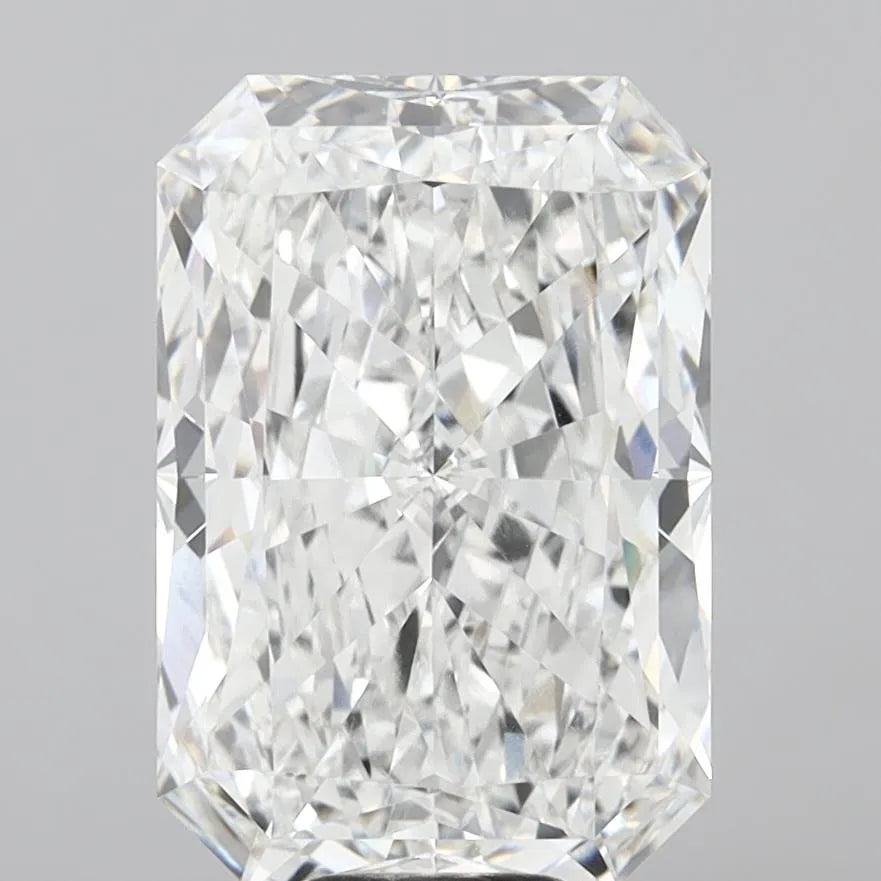 12.06ct Radiant Lab Grown Diamond (Colour F, Clarity VVS2, IGI Certified)