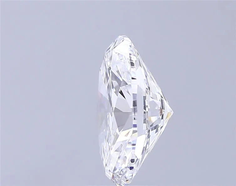 2.00ct Oval Lab Grown Diamond (Colour D, Clarity VS2, IGI Certified)