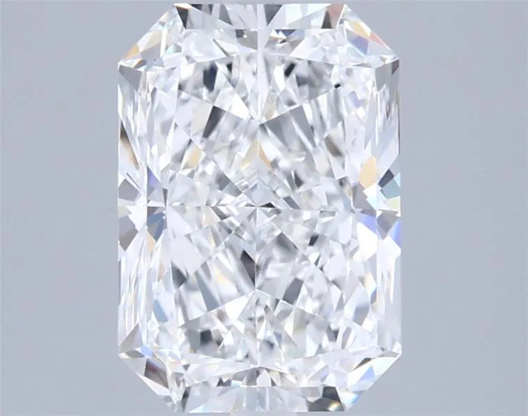 2.00ct Radiant Lab Grown Diamond (Colour E, Clarity IF, IGI Certified)