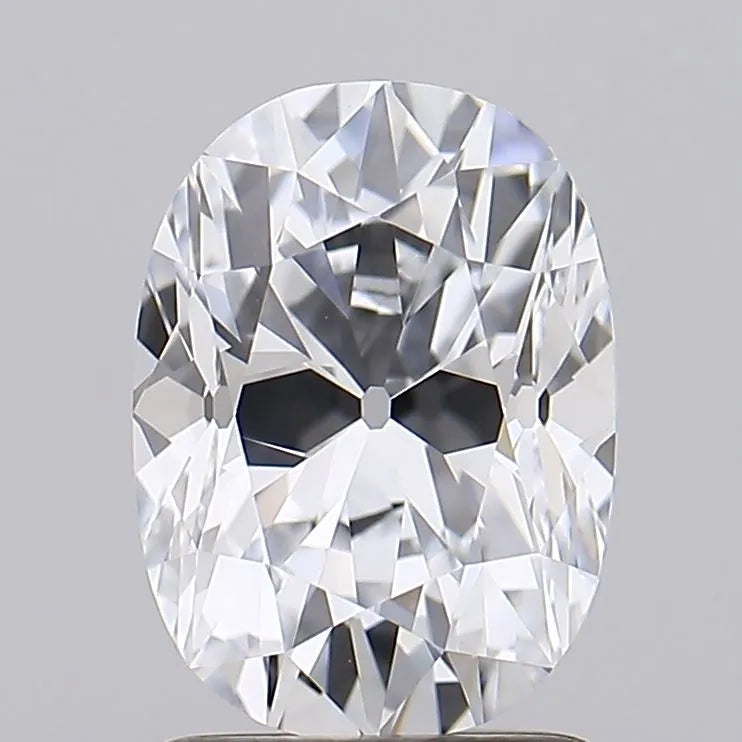 2.01ct Cushion brilliant Lab Grown Diamond (Colour E, Clarity VVS1, IGI Certified)