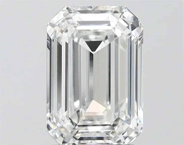 2.10ct Emerald Lab Grown Diamond (Colour E, Clarity VVS2, IGI Certified)