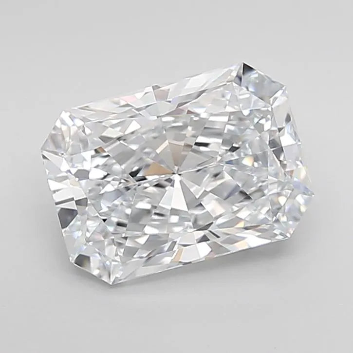 2.30ct Radiant Lab Grown Diamond (Colour F, Clarity VVS1, Cut EX, IGI Certified)