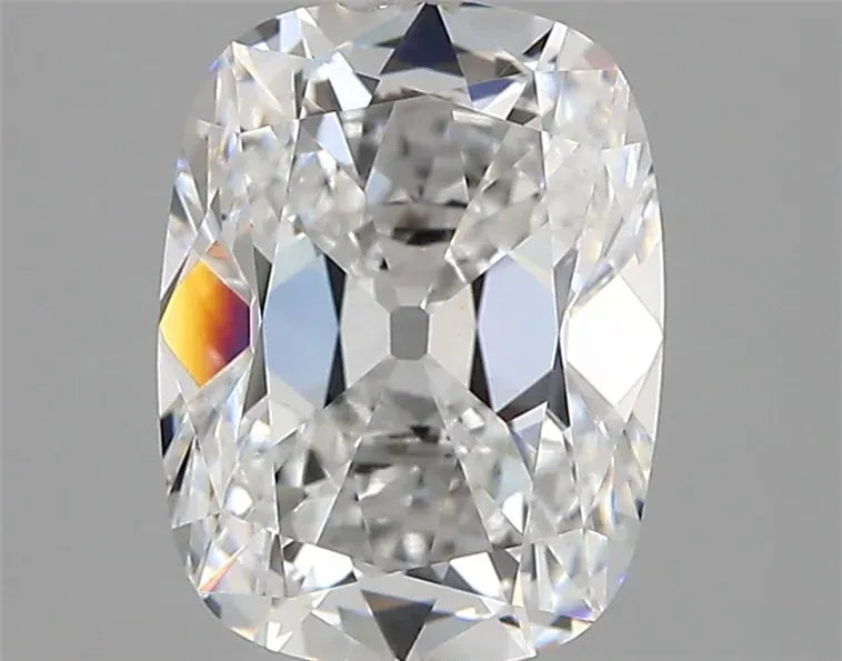 2.51ct Cushion modified Lab Grown Diamond (Colour D, Clarity VVS2, IGI Certified)