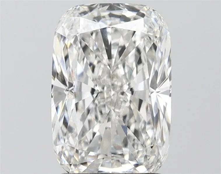 2.51ct Cushion modified Lab Grown Diamond (Colour F, Clarity VVS2, IGI Certified)