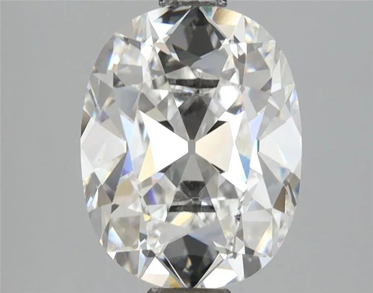 2.53ct Cushion modified Lab Grown Diamond (Colour E, Clarity VVS2, IGI Certified)