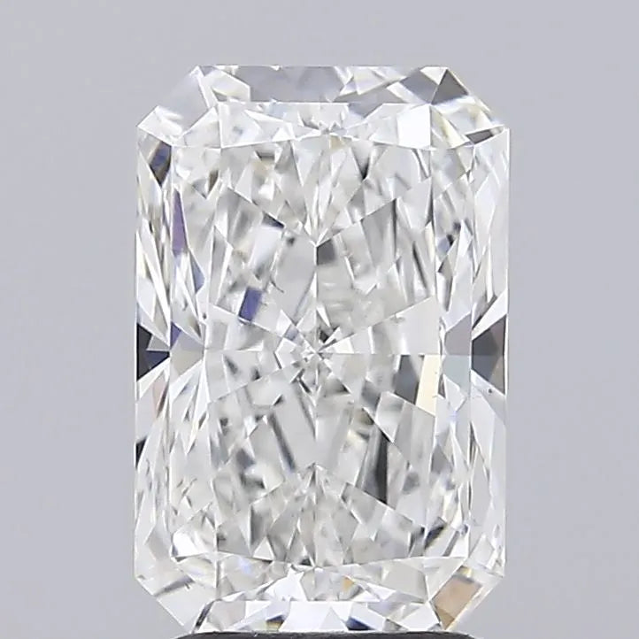2.84ct Radiant Lab Grown Diamond (Colour E, Clarity VS2, IGI Certified)