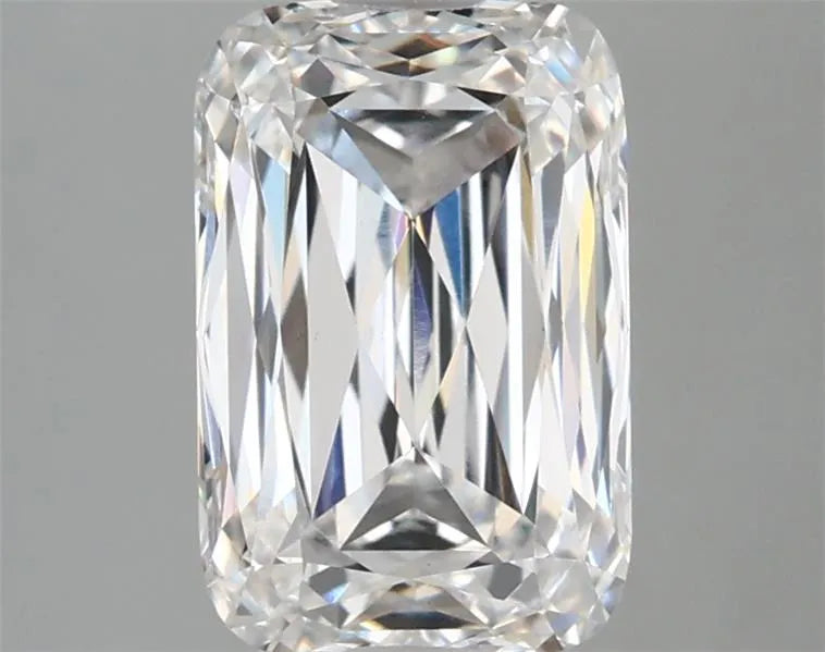 2.86ct Cushion modified Lab Grown Diamond (Colour E, Clarity VVS2, IGI Certified)