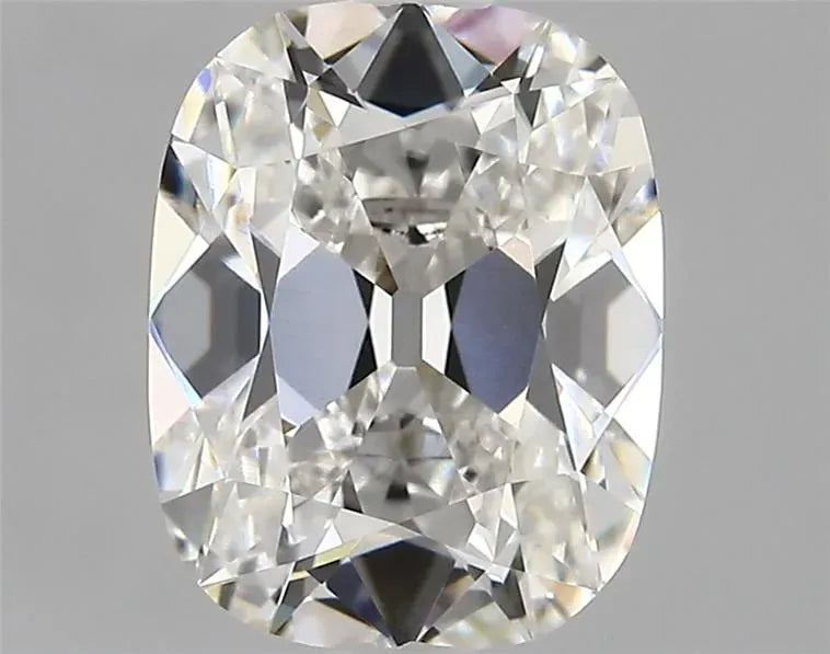 2.90ct Cushion modified Lab Grown Diamond (Colour E, Clarity VVS2, IGI Certified)