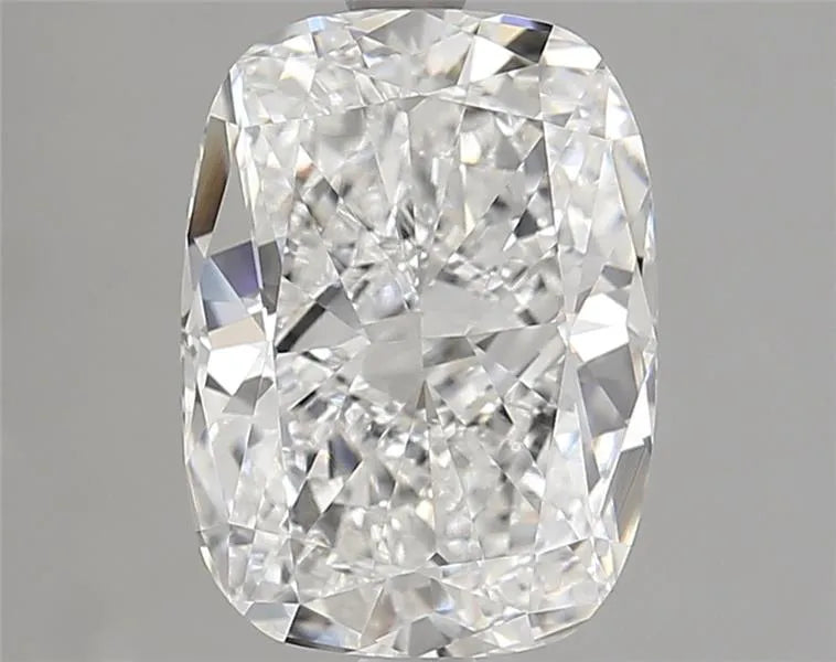2.98ct Cushion modified Lab Grown Diamond (Colour E, Clarity VVS2, IGI Certified)