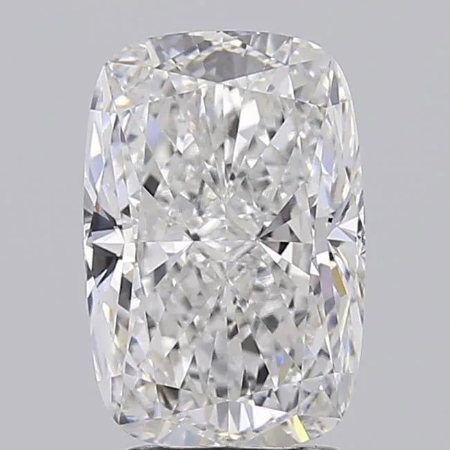 3.02ct Cushion modified Lab Grown Diamond (Colour E, Clarity VVS2, IGI Certified)