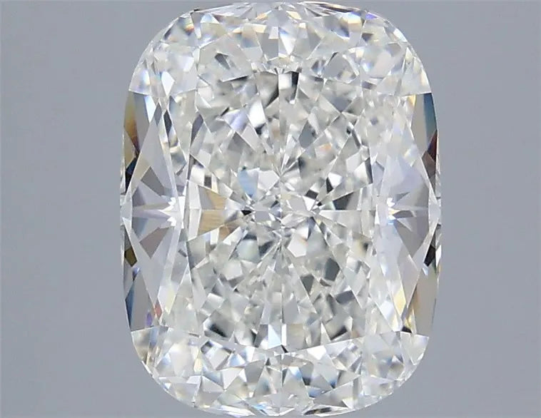 3.02ct Cushion modified Lab Grown Diamond (Colour G, Clarity VVS2, IGI Certified)