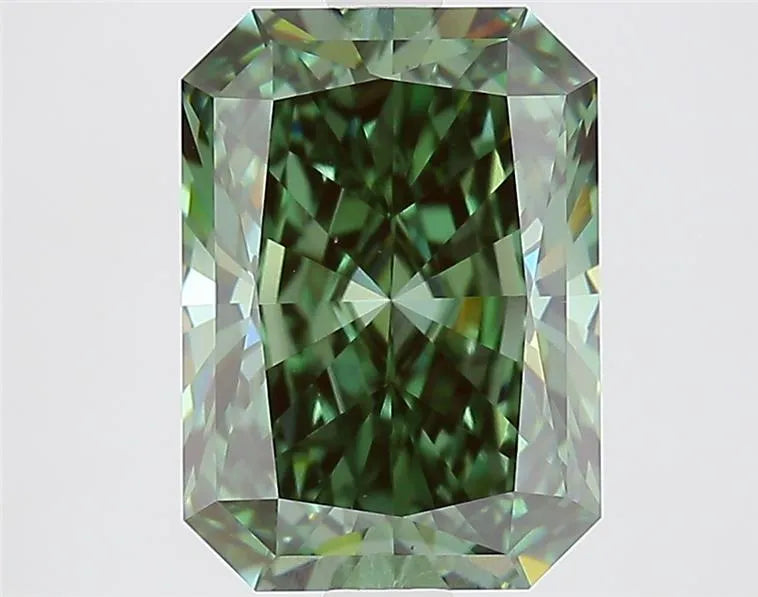 3.02ct Radiant Lab Grown Diamond (Colour Fancy Vivid Green, Clarity VS1, IGI Certified)