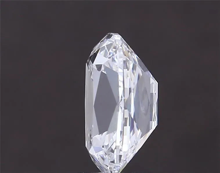 3.03ct Cushion brilliant Lab Grown Diamond (Colour E, Clarity VVS2, IGI Certified)
