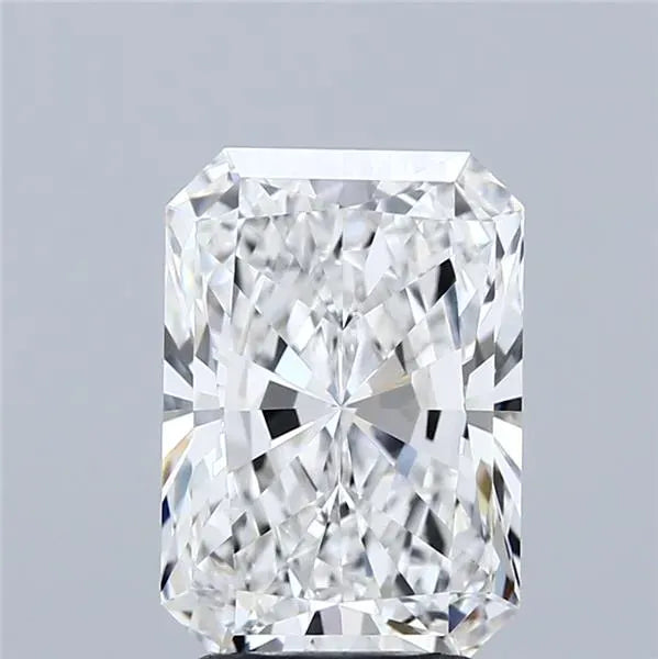 3.04ct Radiant Lab Grown Diamond (Colour D, Clarity VVS1, IGI Certified)