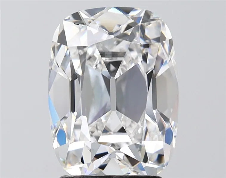 3.06ct Cushion brilliant Lab Grown Diamond (Colour D, Clarity VVS2, IGI Certified)
