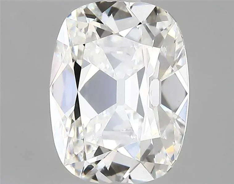 3.19ct Cushion modified Lab Grown Diamond (Colour E, Clarity VVS2, IGI Certified)