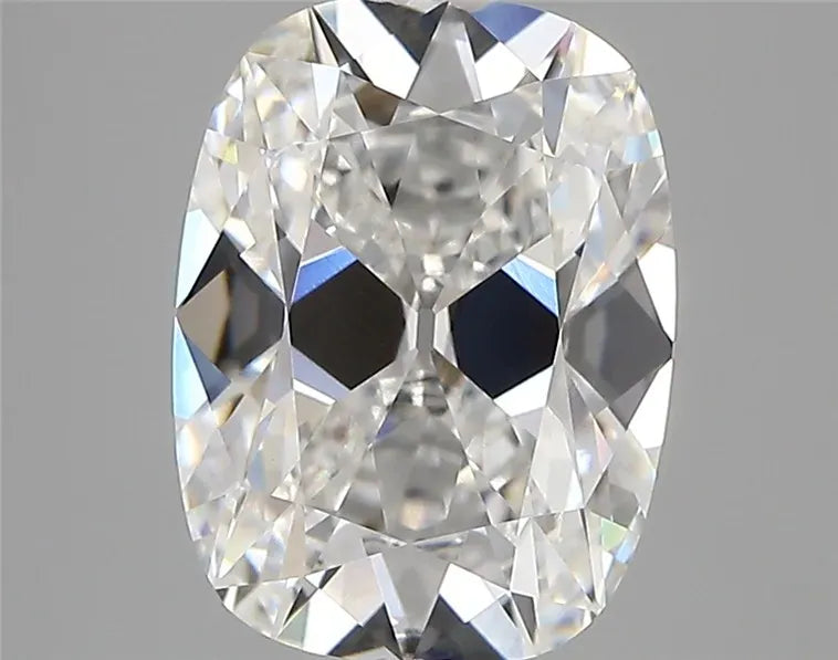 3.25ct Cushion modified Lab Grown Diamond (Colour E, Clarity VVS2, IGI Certified)