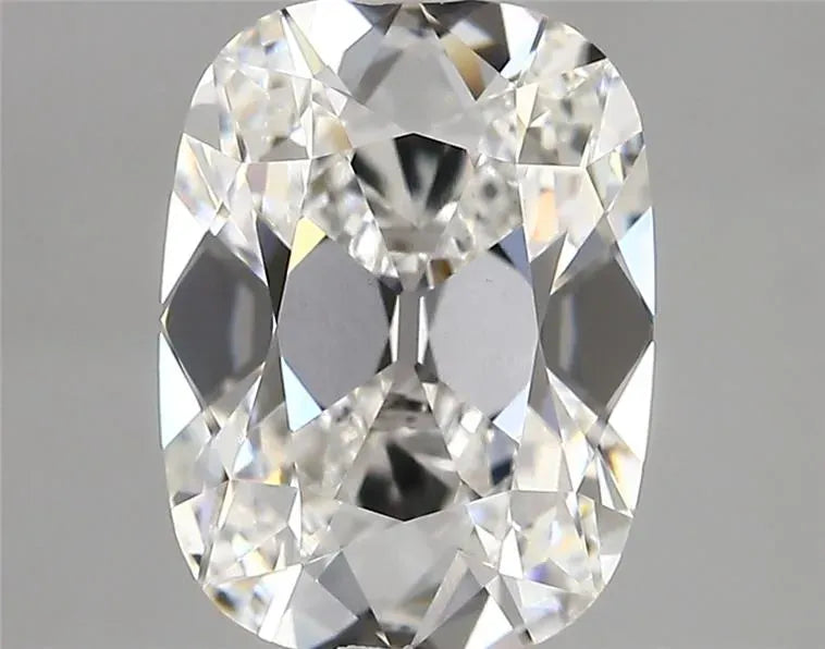 3.26ct Cushion modified Lab Grown Diamond (Colour E, Clarity VVS2, IGI Certified)