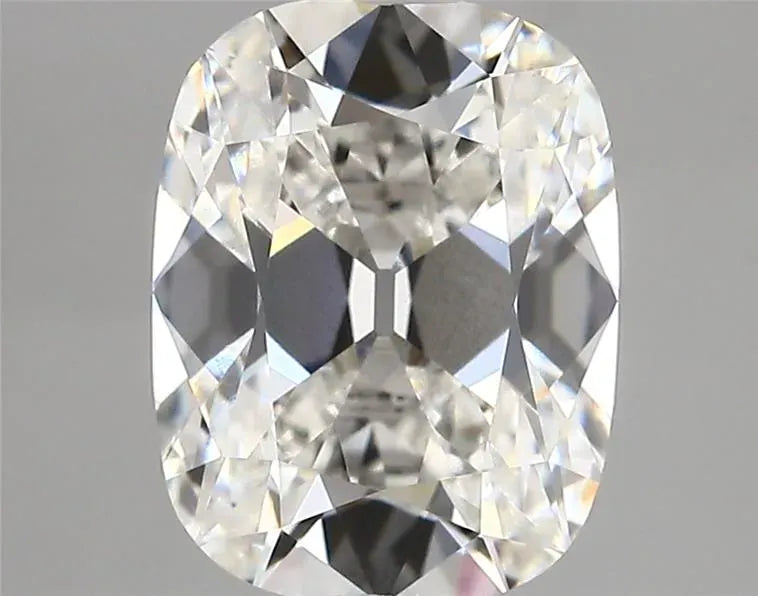 3.27ct Cushion modified Lab Grown Diamond (Colour F, Clarity VVS2, IGI Certified)