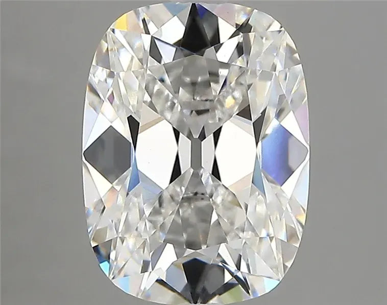 3.29ct Cushion modified Lab Grown Diamond (Colour E, Clarity VVS2, IGI Certified)