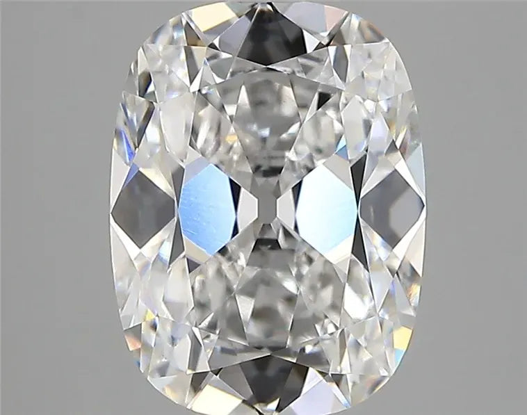 3.39ct Cushion modified Lab Grown Diamond (Colour E, Clarity VVS2, IGI Certified)