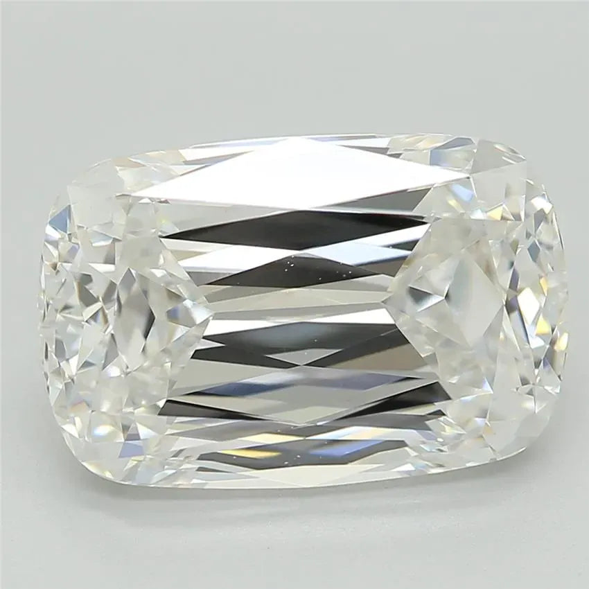 3.41ct Cushion modified Lab Grown Diamond (Colour E, Clarity VVS2, IGI Certified)