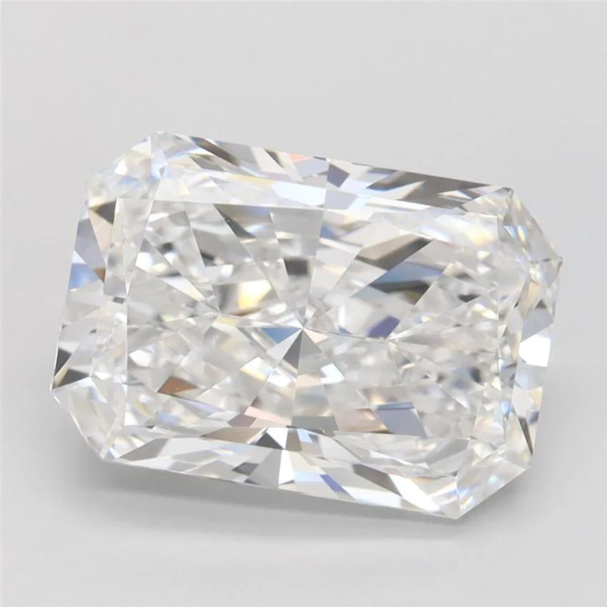 3.45ct Radiant Lab Grown Diamond (Colour E, Clarity IF, IGI Certified)