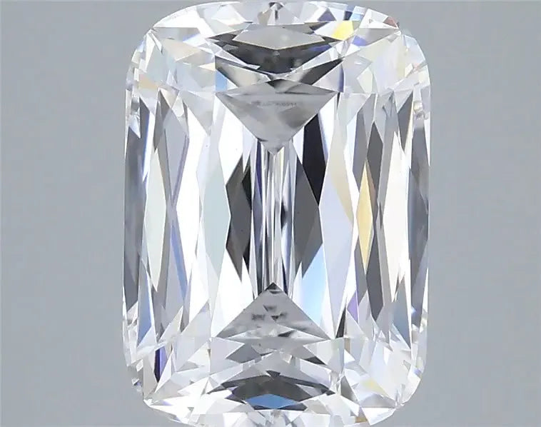 3.52ct Cushion modified Lab Grown Diamond (Colour E, Clarity VS1, IGI Certified)