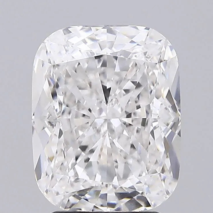 3.53ct Cushion modified Lab Grown Diamond (Colour F, Clarity VVS2, IGI Certified)