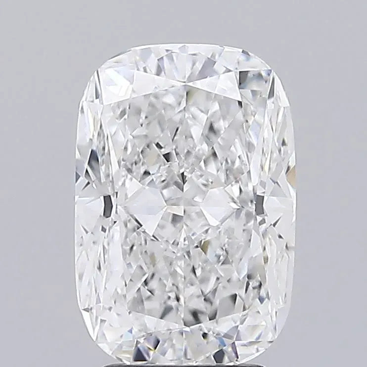 3.55ct Cushion modified Lab Grown Diamond (Colour D, Clarity VVS2, IGI Certified)
