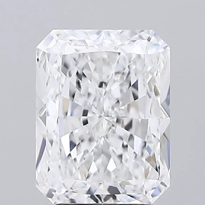 3.57ct Radiant Lab Grown Diamond (Colour D, Clarity VVS1, IGI Certified)
