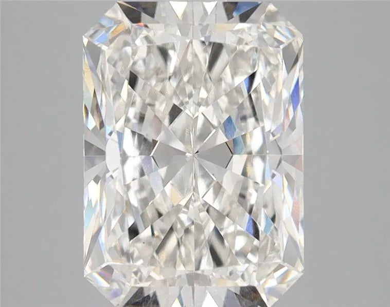 3.60ct Radiant Lab Grown Diamond (Colour G, Clarity VS1, IGI Certified)