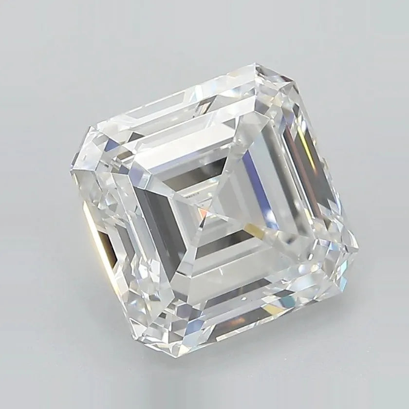 3.60ct Square emerald Lab Grown Diamond (Colour E, Clarity VVS2, IGI Certified)