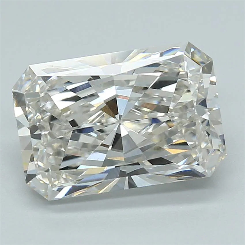 3.65ct Radiant Lab Grown Diamond (Colour G, Clarity VVS2, Cut EX, IGI Certified)