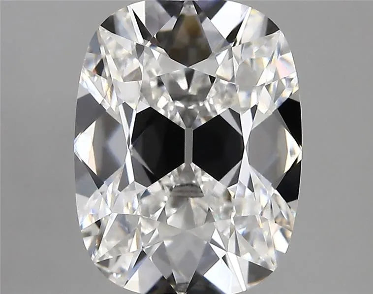 3.68ct Cushion modified Lab Grown Diamond (Colour E, Clarity VVS2, IGI Certified)