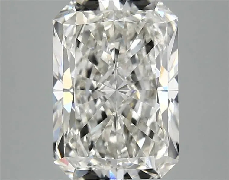 3.71ct Radiant Lab Grown Diamond (Colour G, Clarity VS2, IGI Certified)