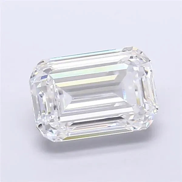 3.72ct Cushion modified Lab Grown Diamond (Colour D, Clarity VVS2, IGI Certified)