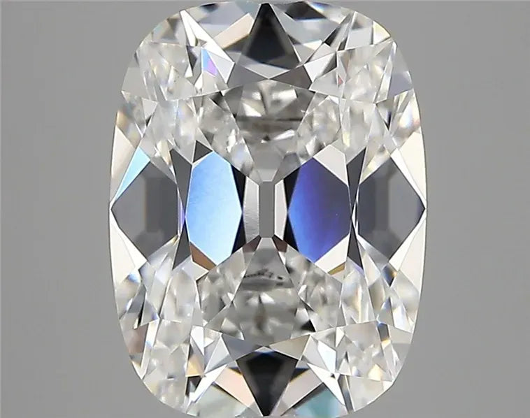 3.73ct Cushion modified Lab Grown Diamond (Colour E, Clarity VVS2, IGI Certified)