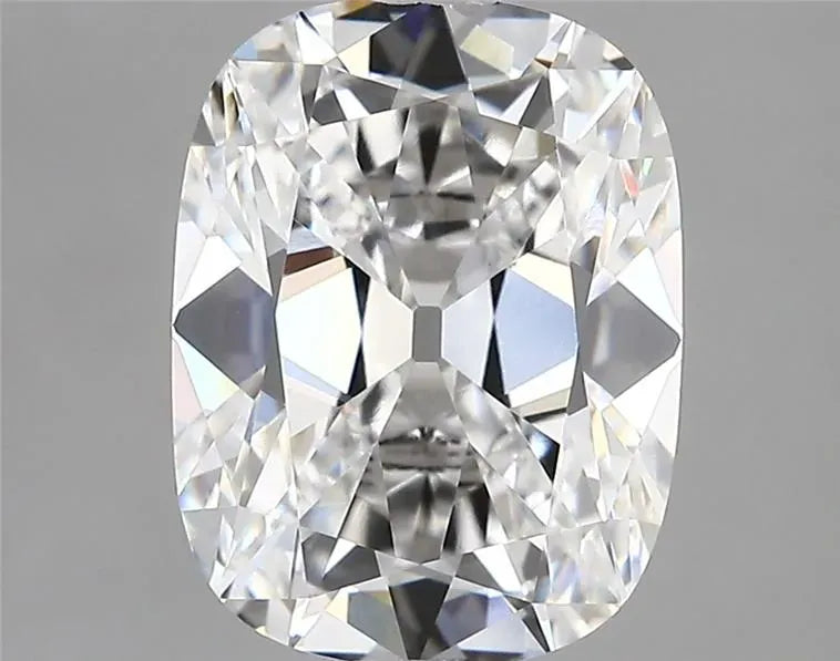3.74ct Cushion modified Lab Grown Diamond (Colour D, Clarity VVS2, IGI Certified)