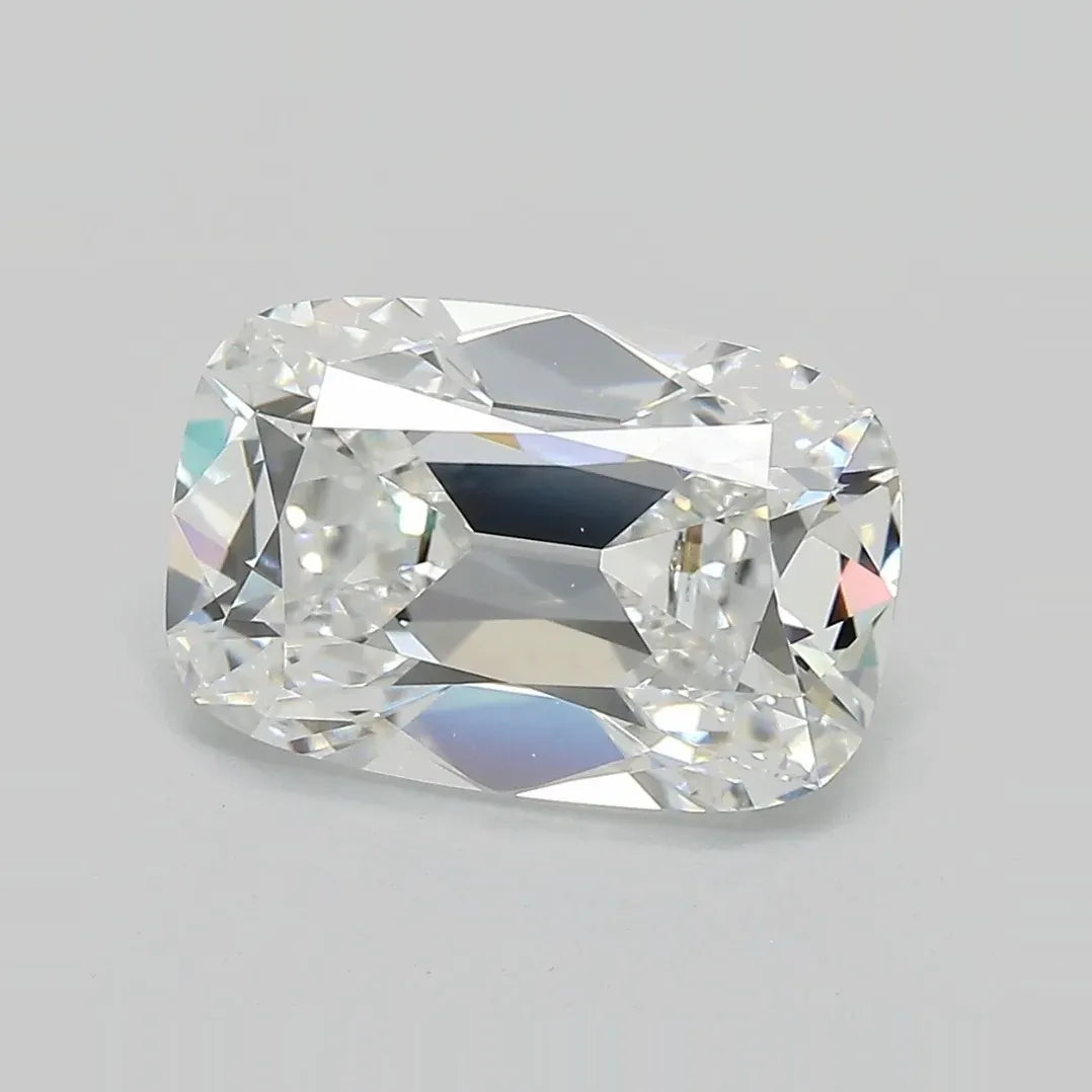3.76ct Cushion brilliant Lab Grown Diamond (Colour E, Clarity VS1, IGI Certified)