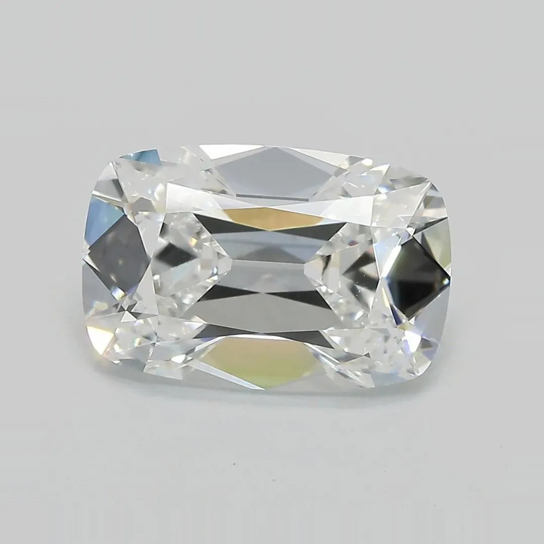 3.85ct Cushion brilliant Lab Grown Diamond (Colour E, Clarity VVS2, IGI Certified)
