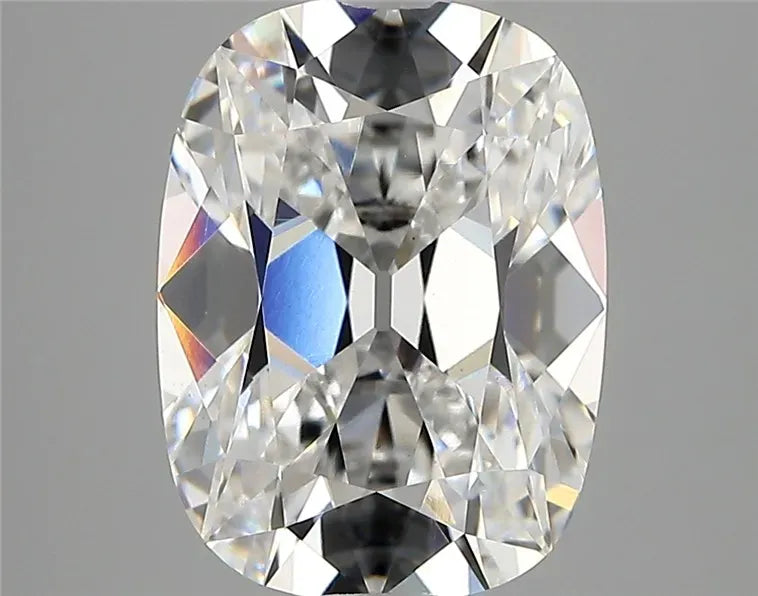 3.93ct Cushion modified Lab Grown Diamond (Colour E, Clarity VVS2, IGI Certified)