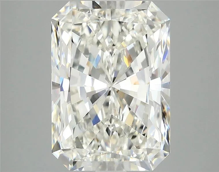 3.97ct Radiant Lab Grown Diamond (Colour G, Clarity VS1, IGI Certified)