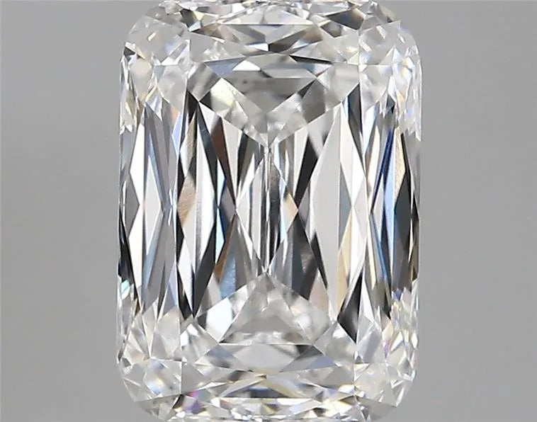 3.99ct Cushion modified Lab Grown Diamond (Colour E, Clarity VVS2, IGI Certified)