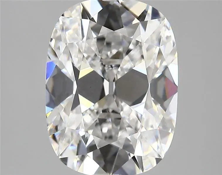 4.02ct Cushion modified Lab Grown Diamond (Colour D, Clarity VVS2, IGI Certified)