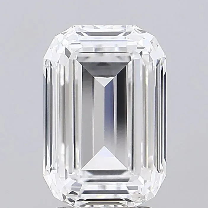 4.03ct Cushion modified Lab Grown Diamond (Colour D, Clarity VVS1, IGI Certified)